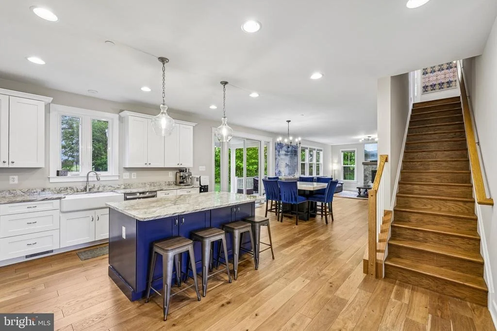 Photo of 1310 HOOK ROAD
