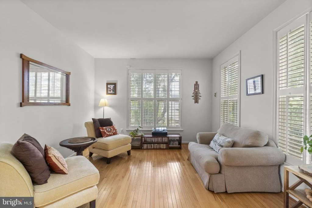 Photo of 6418 ERIN DRIVE
