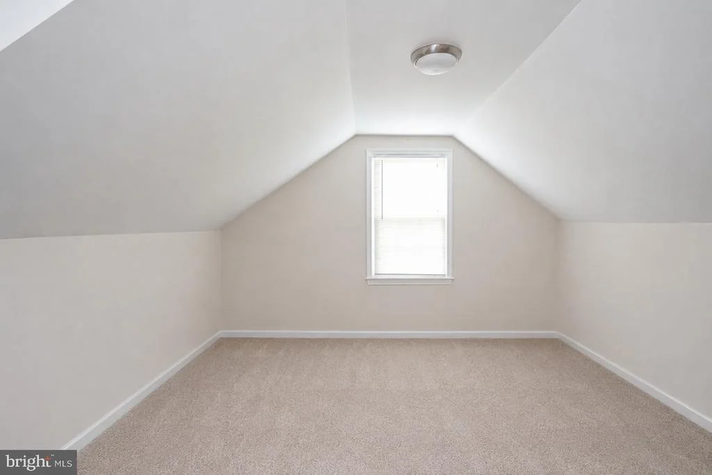 Photo of 35 SAINT CHARLES PLACE