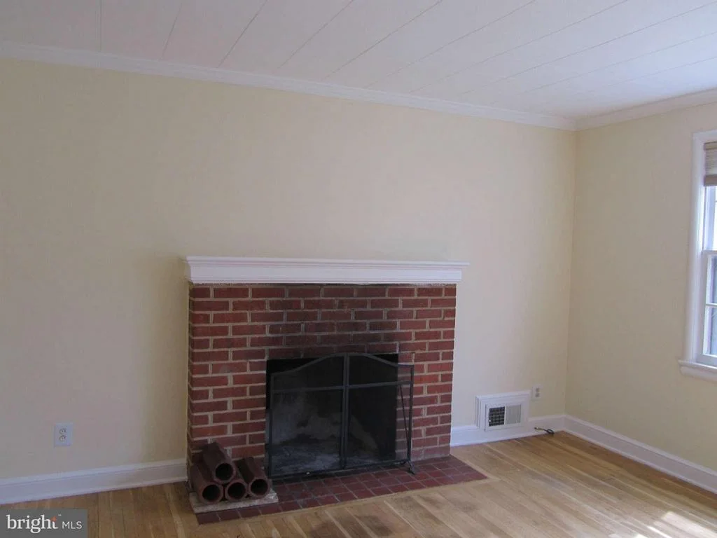 Photo of 10816 SCOTT DRIVE