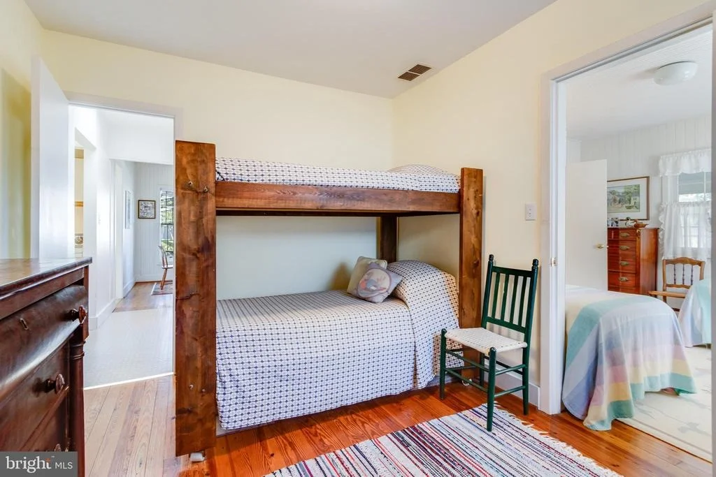 Photo of 28 DELAWARE AVENUE