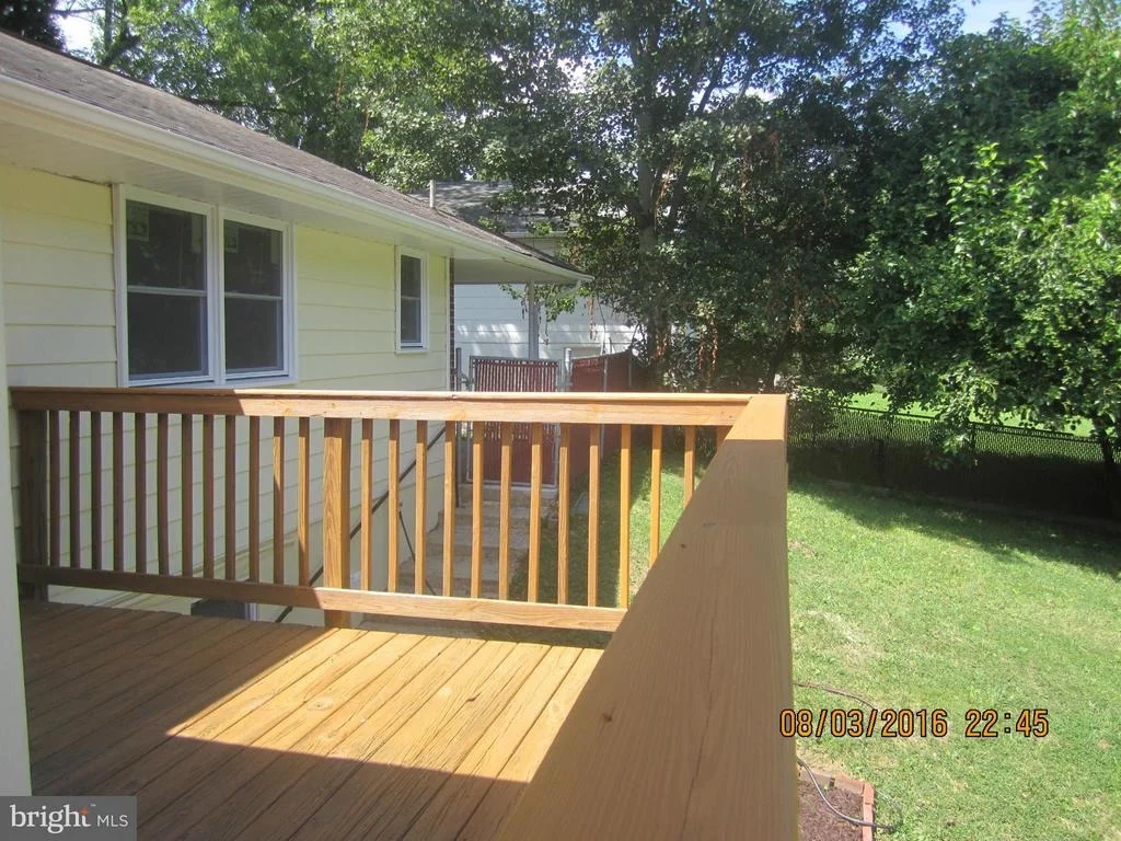 Photo of 7406 WALKER MILL ROAD