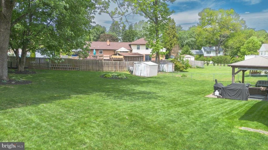 Photo of 18908 ROLLING ACRES WAY