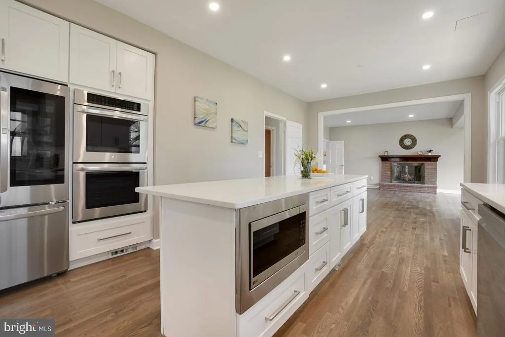 Photo of 10717 RIVER ROAD