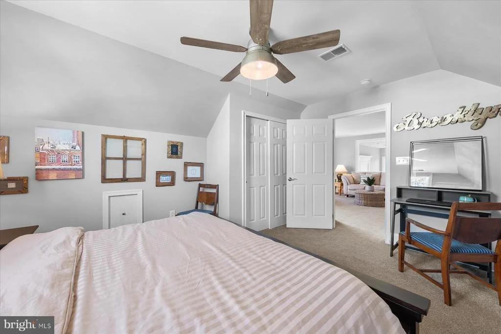 Photo of 37486 SEASIDE DRIVE