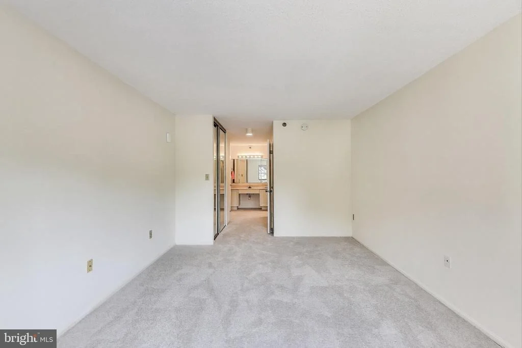 Photo of Unit 115 at 15100 INTERLACHEN DRIVE