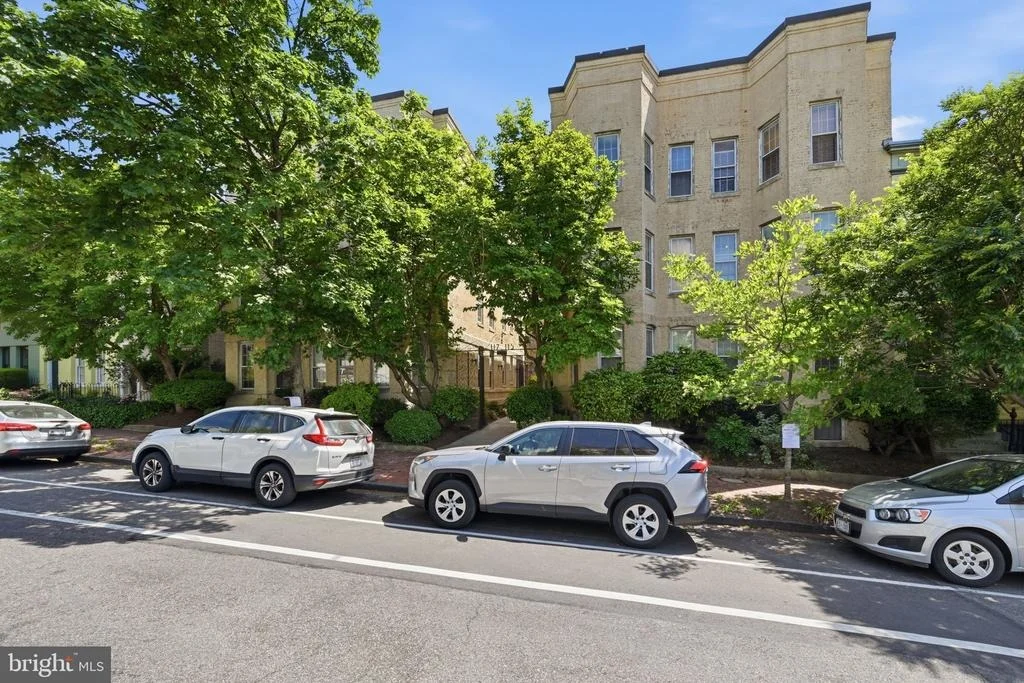 Photo of Unit 302 at 117 E STREET SE