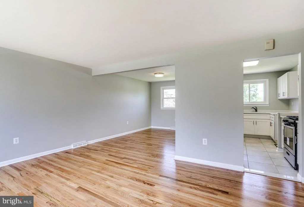 Photo of 5930 DAYBREAK TERRACE