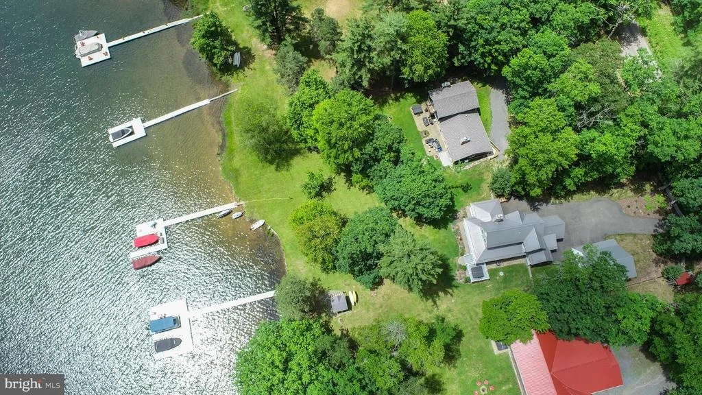 Photo of 507 SHORELINE DRIVE