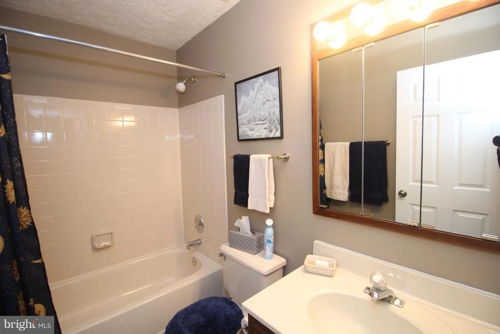 Photo of 403 SAYBROOKE VIEW DRIVE