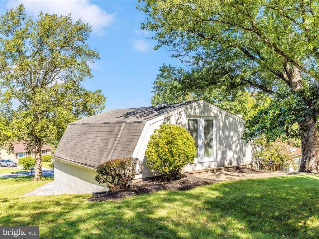 Photo of 7291 BEECHTREE LANE