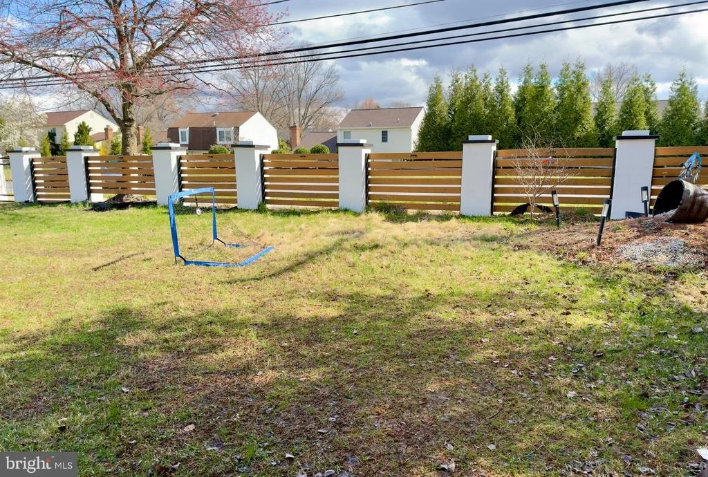 Photo of 16720 LONGDRAFT ROAD