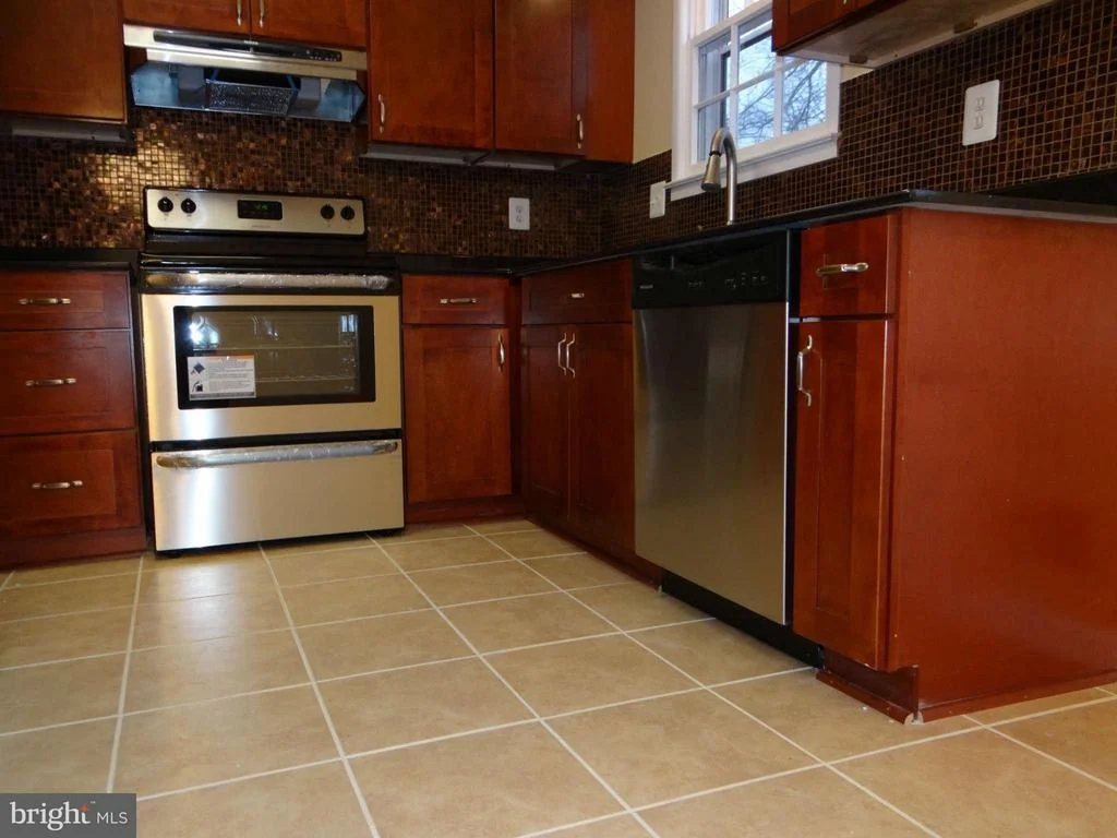 Photo of 8504 HEATHERWICK DRIVE