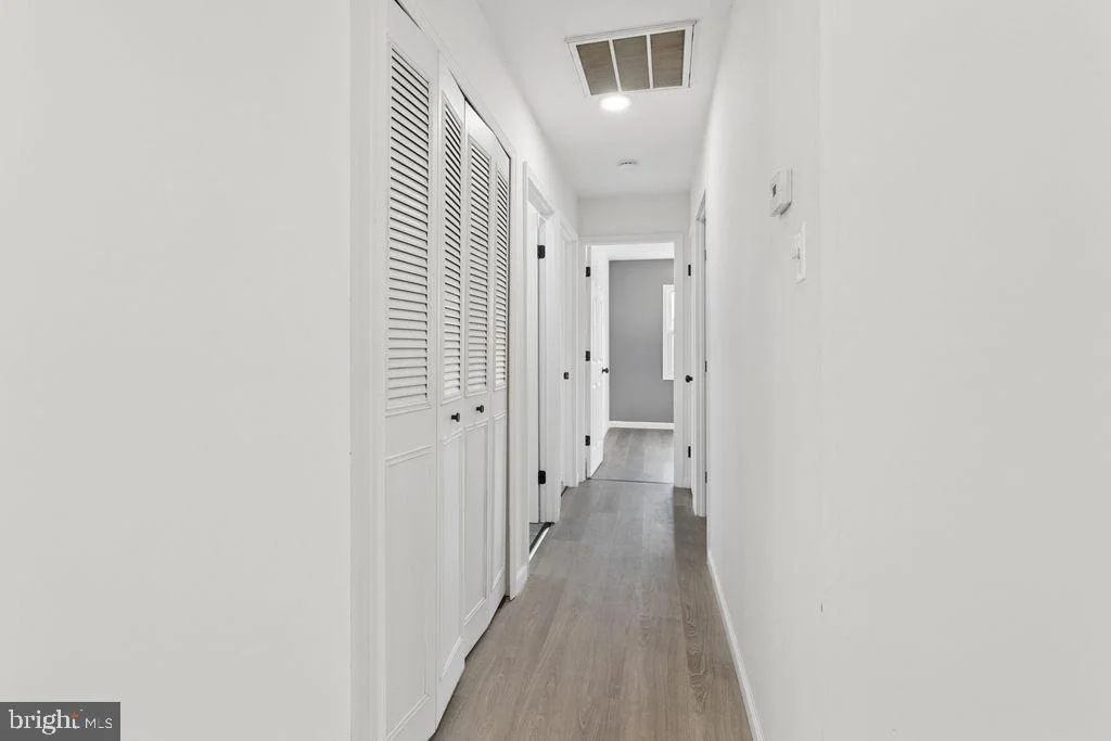 Photo of 59 NORTHAMPTON DRIVE