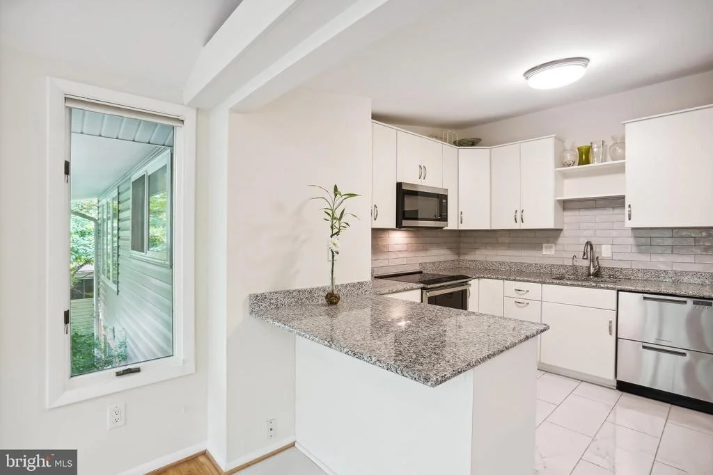 Photo of 222 HILLSBORO DRIVE
