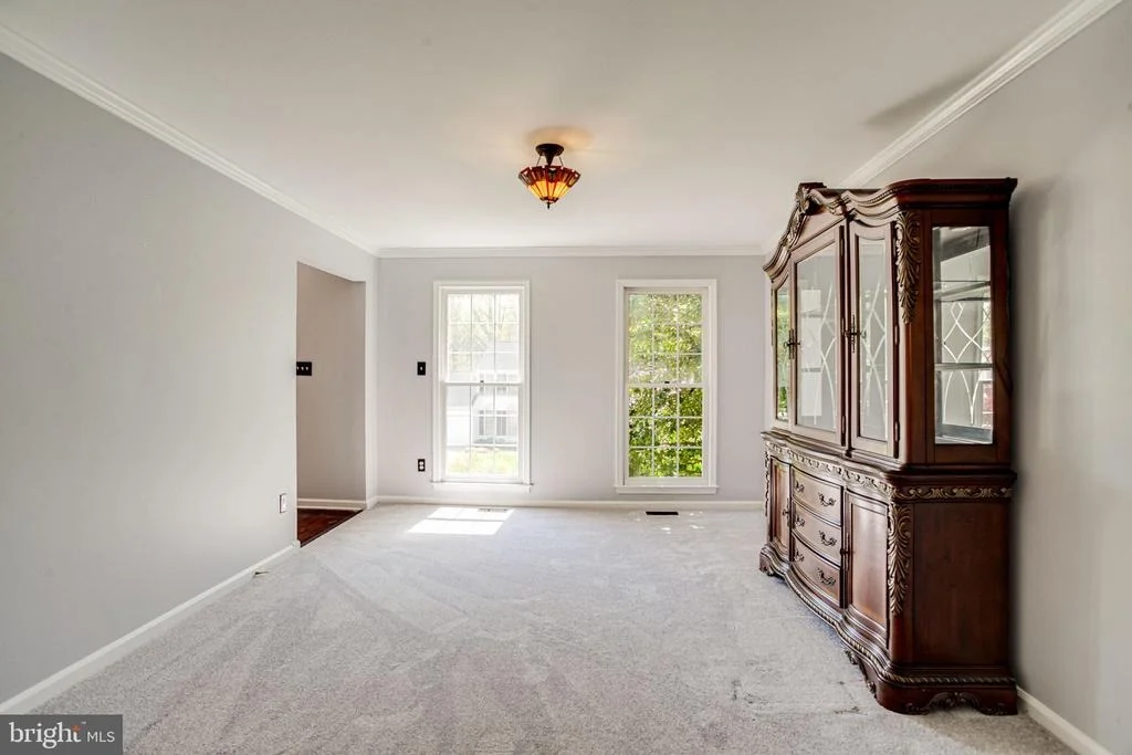 Photo of 9813 MAINSAIL DRIVE