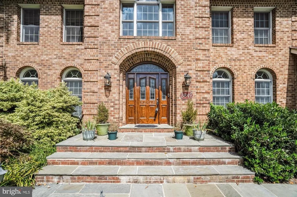 Photo of 8849 TUCKERMAN LANE