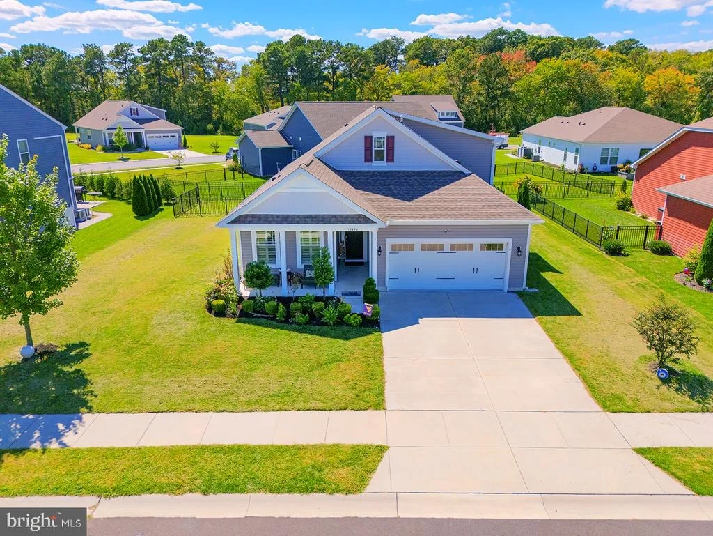 Photo of 15496 CRAPE MYRTLE ROAD