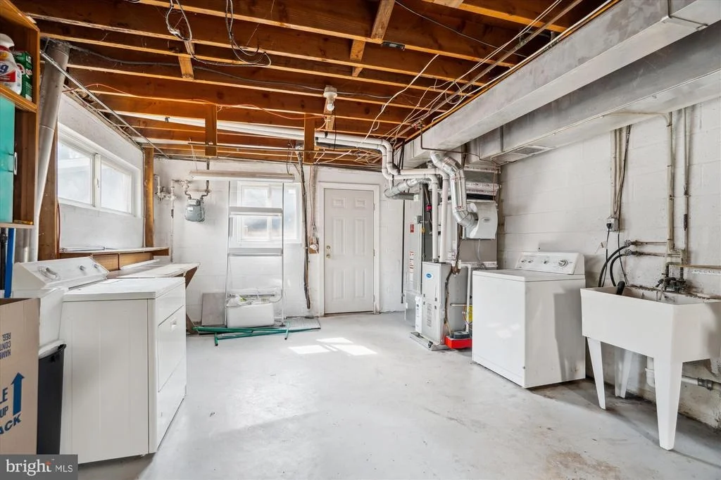 Photo of 11409 FAIROAK DRIVE