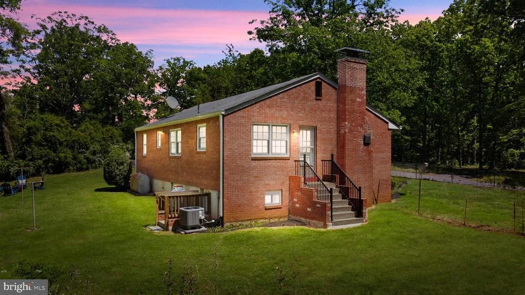 Photo of 9408 OLD WATERLOO ROAD