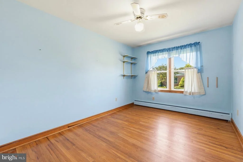 Photo of 16 LINDEN BOULEVARD