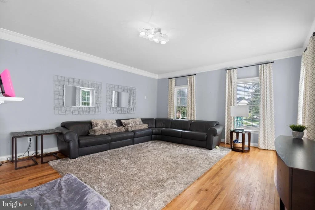 Photo of 5010 TOTHILL DRIVE