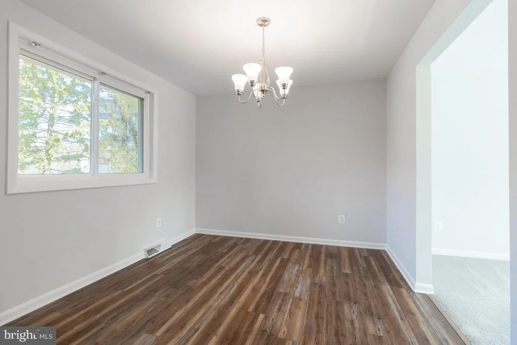 Photo of 16118 KENNY ROAD