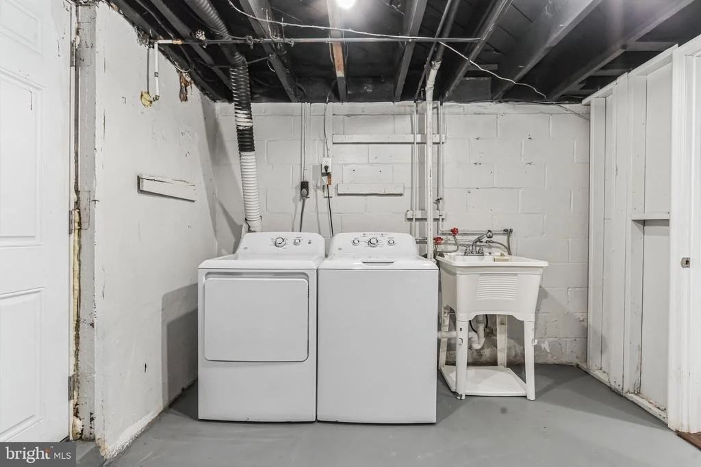 Photo of 503 CHALCOT SQUARE