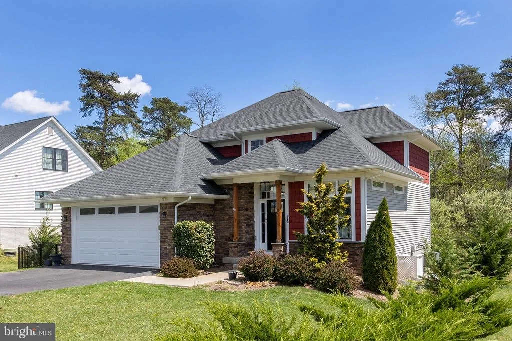 Photo of 112 COLONIAL DRIVE