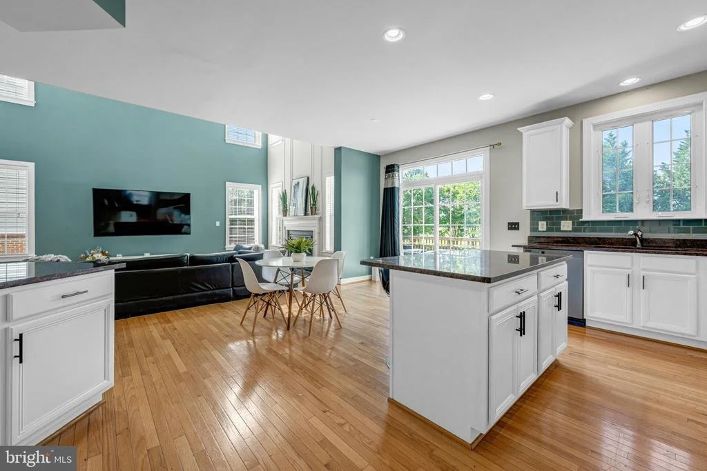 Photo of 42654 FRONTIER DRIVE