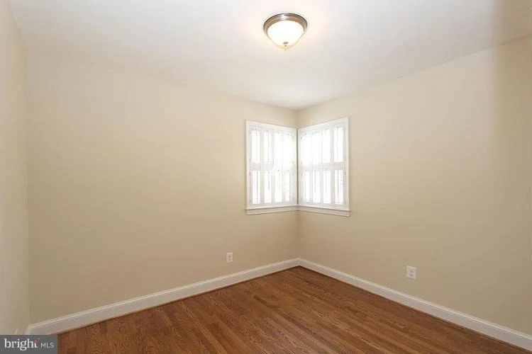 Photo of 10701 GLENHAVEN DRIVE
