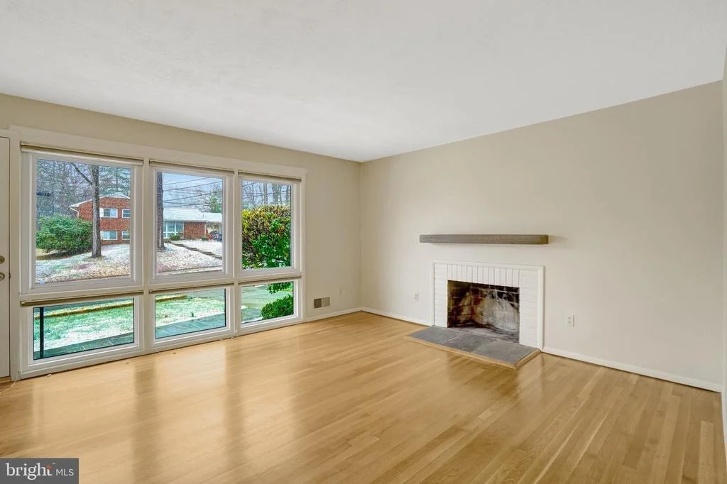 Photo of 5417 JULIET STREET