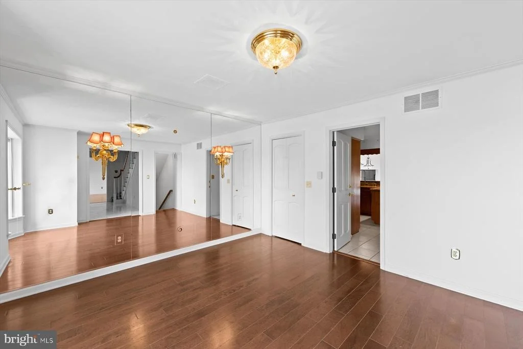 Photo of 20340 SILVER LAKE DRIVE
