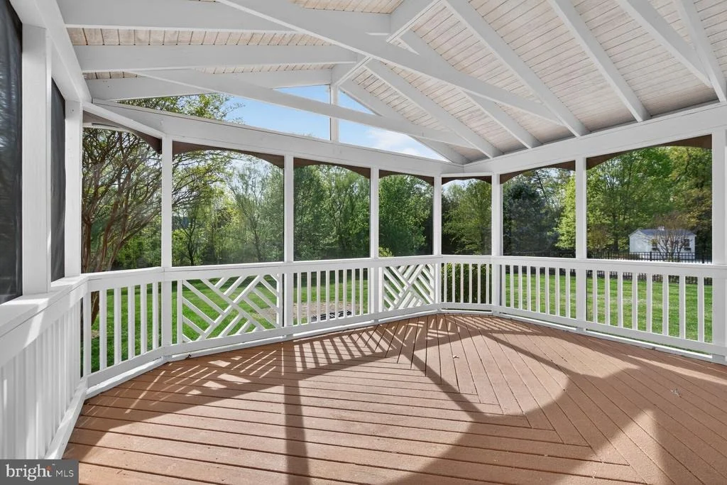 Photo of 25845 SPRING FARM CIRCLE