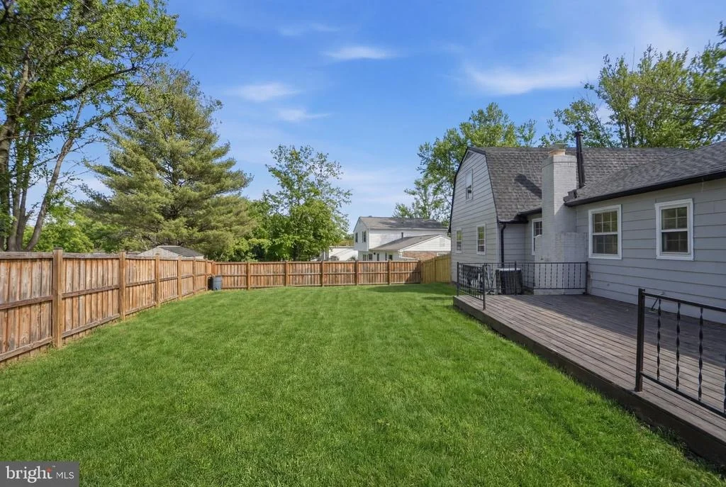 Photo of 1600 RAINBOW DRIVE