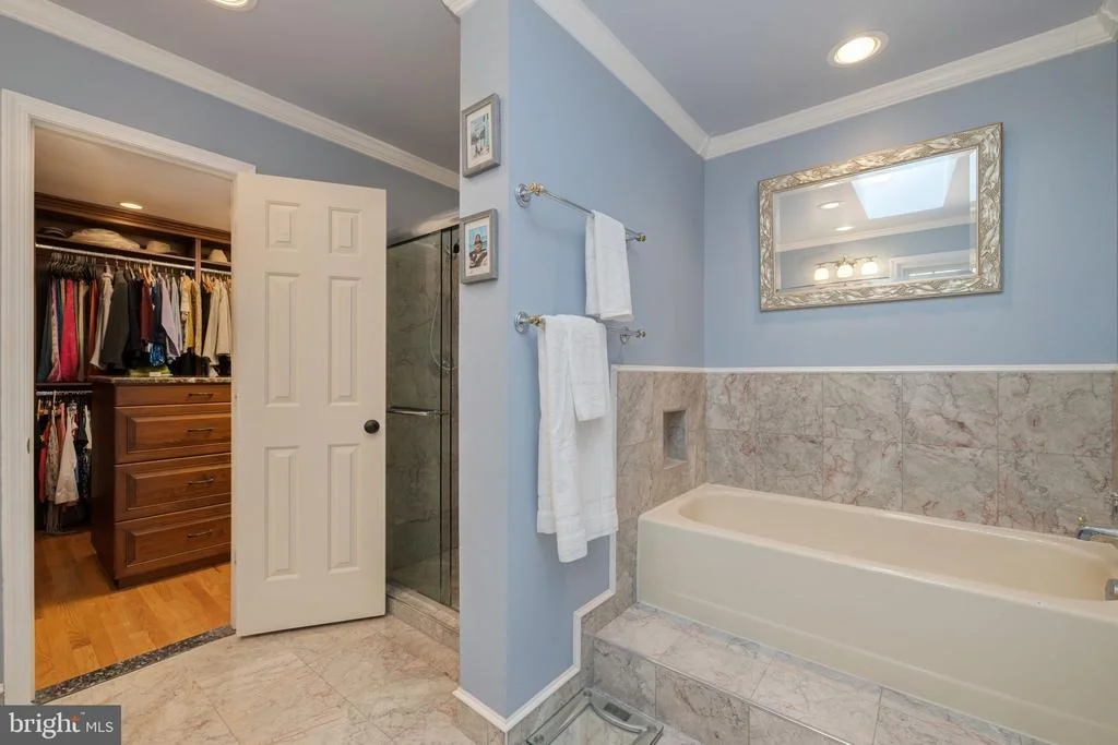 Photo of 7736 HUNTSMAN BOULEVARD