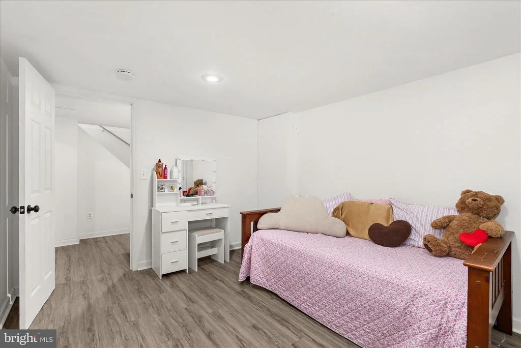 Photo of 7803 LINTHICUM ROAD