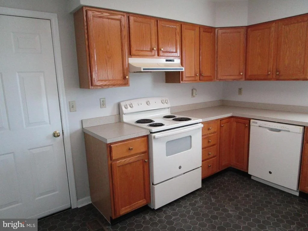 Photo of 1672 VERNON ROAD