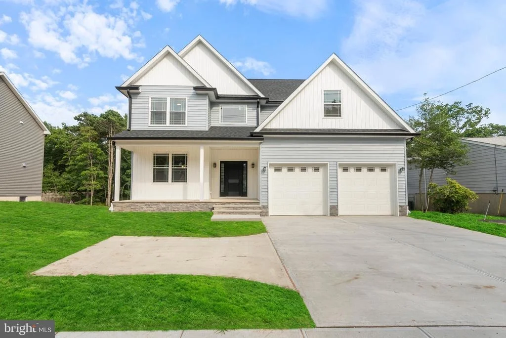 Photo of 21 NAUTILUS DRIVE