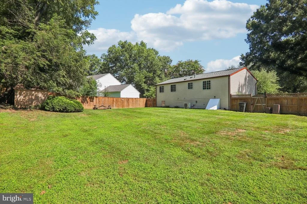 Photo of 6612 SEWARD ROAD
