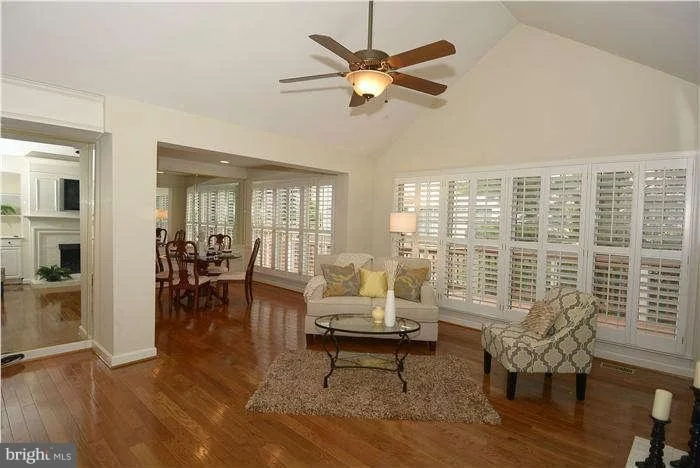 Photo of 11916 PARKSIDE DRIVE