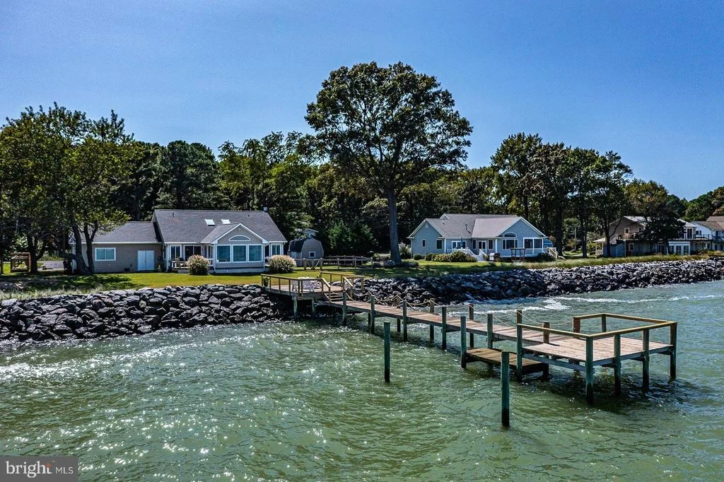 Photo of 976 BRAMMER DRIVE