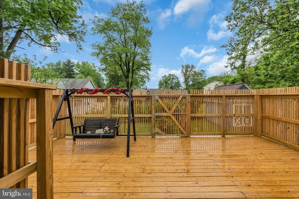 Photo of 6809 BRADDOCK ROAD