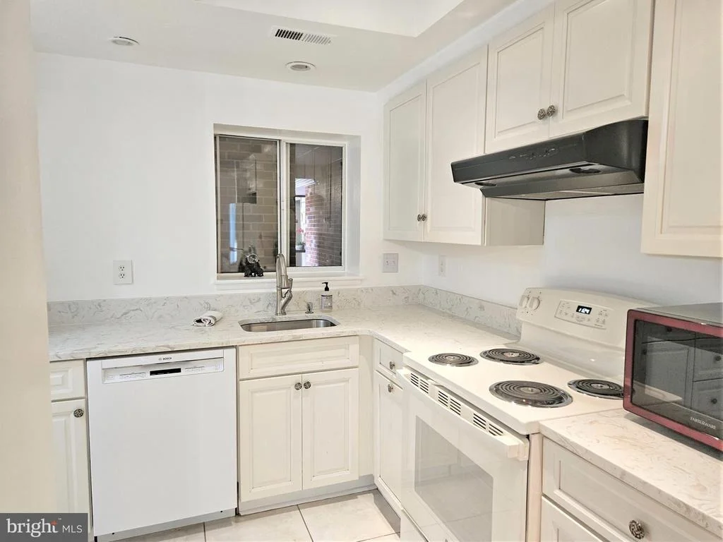 Photo of Unit 141E at 3501 FOREST EDGE DRIVE