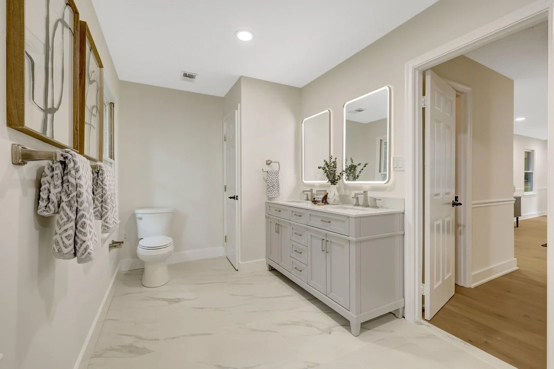 Photo of 1132 SPRINGVALE ROAD