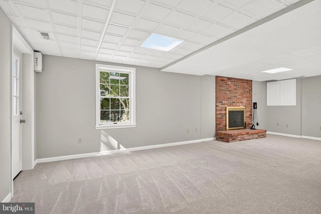 Photo of 8683 FELSVIEW DRIVE