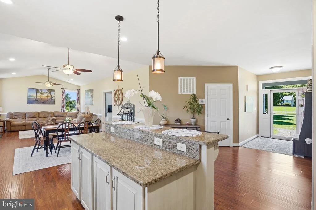 Photo of 16111 TRIGGER LANE