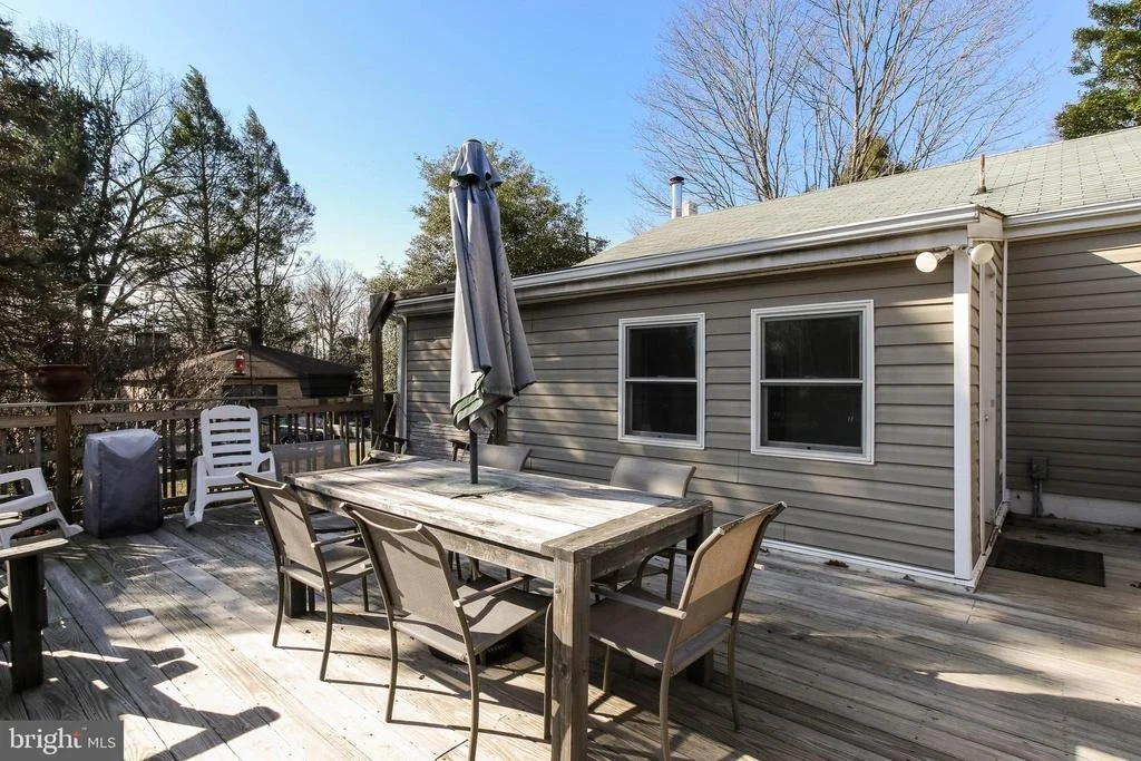 Photo of 5939 MEADOW ROAD