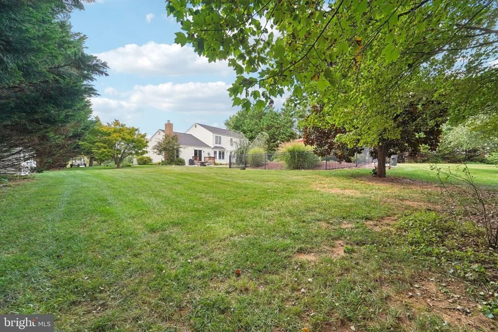 Photo of 2659 LESLIE ROAD