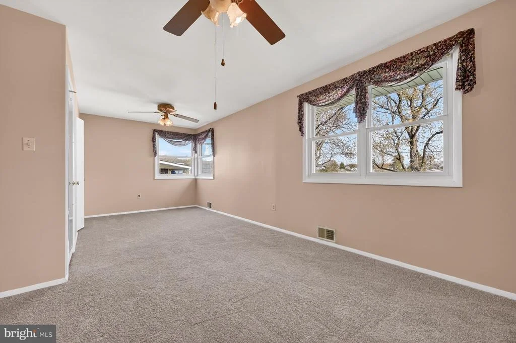 Photo of 804 BENTWILLOW DRIVE